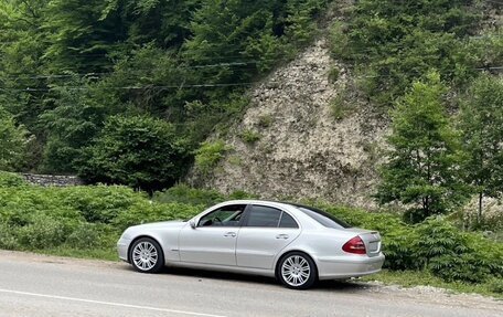 Mercedes-Benz E-Класс, 2002 год, 820 000 рублей, 1 фотография