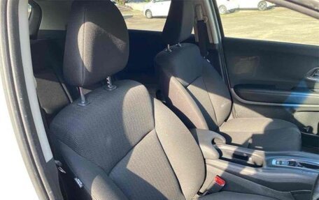 Honda Vezel, 2017 год, 1 410 000 рублей, 12 фотография