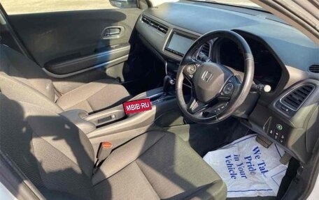 Honda Vezel, 2017 год, 1 410 000 рублей, 13 фотография