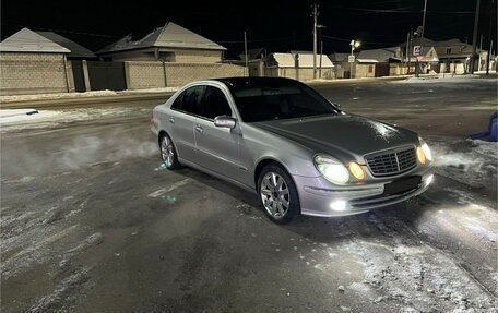 Mercedes-Benz E-Класс, 2002 год, 820 000 рублей, 2 фотография