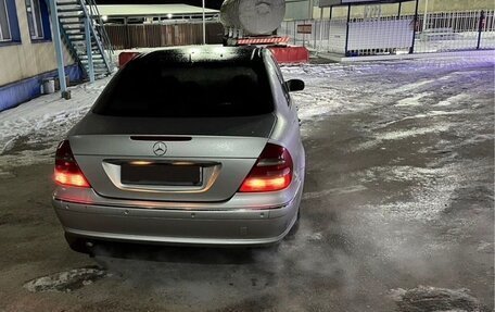 Mercedes-Benz E-Класс, 2002 год, 820 000 рублей, 4 фотография