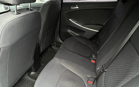 Hyundai Solaris II рестайлинг, 2011 год, 720 000 рублей, 8 фотография