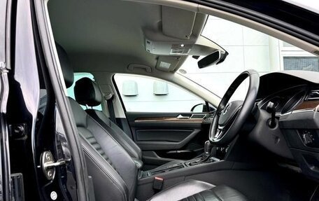 Volkswagen Passat B8 рестайлинг, 2019 год, 1 350 999 рублей, 11 фотография