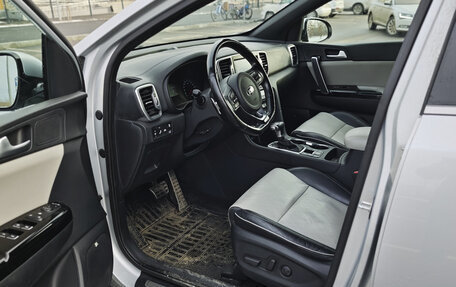 KIA Sportage IV рестайлинг, 2018 год, 2 000 000 рублей, 8 фотография