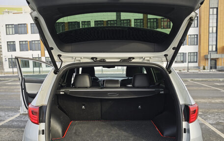 KIA Sportage IV рестайлинг, 2018 год, 2 000 000 рублей, 10 фотография