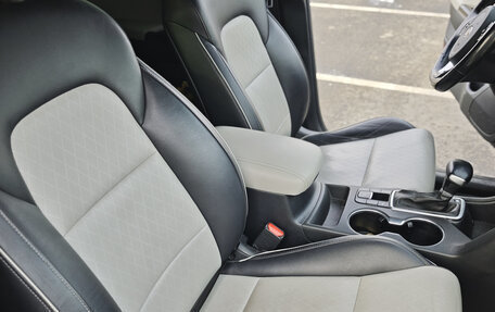 KIA Sportage IV рестайлинг, 2018 год, 2 000 000 рублей, 13 фотография