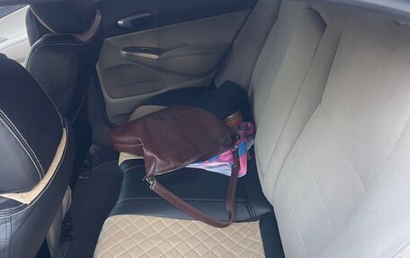 Honda Civic VIII, 2010 год, 800 000 рублей, 14 фотография