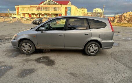 Honda Stream I рестайлинг, 2002 год, 490 000 рублей, 3 фотография