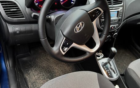 Hyundai Solaris II рестайлинг, 2013 год, 890 000 рублей, 7 фотография