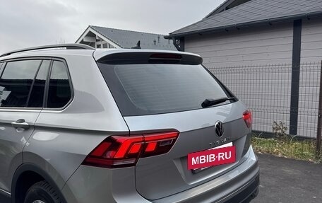 Volkswagen Tiguan II, 2020 год, 2 450 000 рублей, 4 фотография