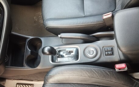 Mitsubishi Outlander III рестайлинг 3, 2015 год, 1 850 000 рублей, 12 фотография