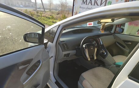 Toyota Prius, 2009 год, 1 200 000 рублей, 7 фотография