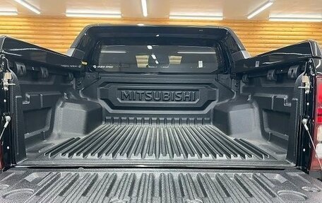 Mitsubishi Triton, 2025 год, 5 900 000 рублей, 19 фотография