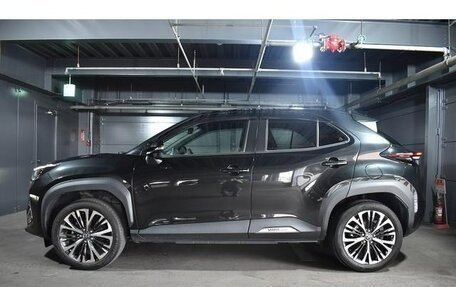 Toyota Yaris Cross, 2022 год, 1 544 000 рублей, 4 фотография