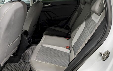 Volkswagen Taos, 2021 год, 2 250 000 рублей, 16 фотография