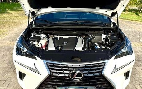 Lexus NX I, 2018 год, 3 200 000 рублей, 8 фотография