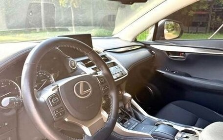 Lexus NX I, 2018 год, 3 200 000 рублей, 15 фотография