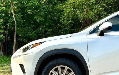 Lexus NX I, 2018 год, 3 200 000 рублей, 11 фотография