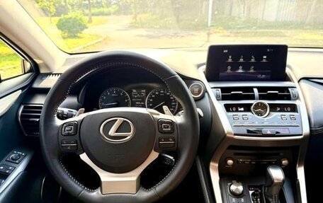 Lexus NX I, 2018 год, 3 200 000 рублей, 16 фотография