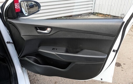 Hyundai Solaris II рестайлинг, 2020 год, 1 490 000 рублей, 23 фотография