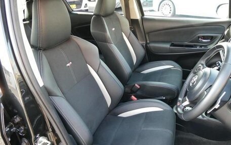 Toyota Vitz, 2019 год, 970 000 рублей, 11 фотография