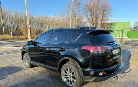 Toyota RAV4, 2018 год, 2 670 000 рублей, 4 фотография