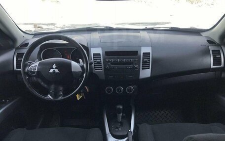 Mitsubishi Outlander III рестайлинг 3, 2008 год, 1 190 000 рублей, 7 фотография