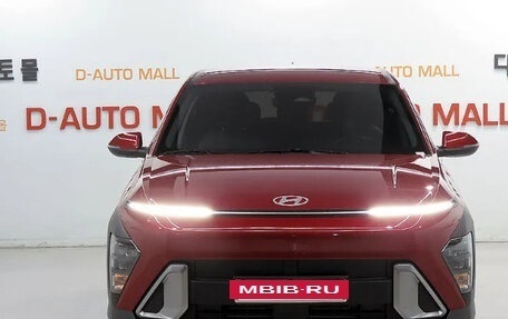 Hyundai Kona, 2024 год, 1 805 000 рублей, 2 фотография