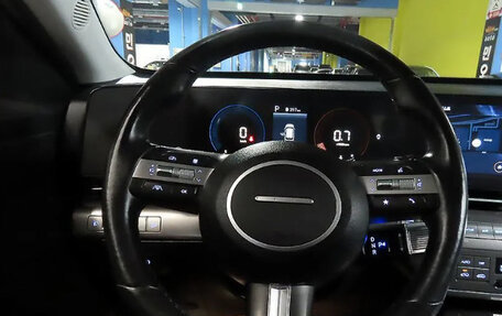 Hyundai Kona, 2024 год, 1 805 000 рублей, 8 фотография