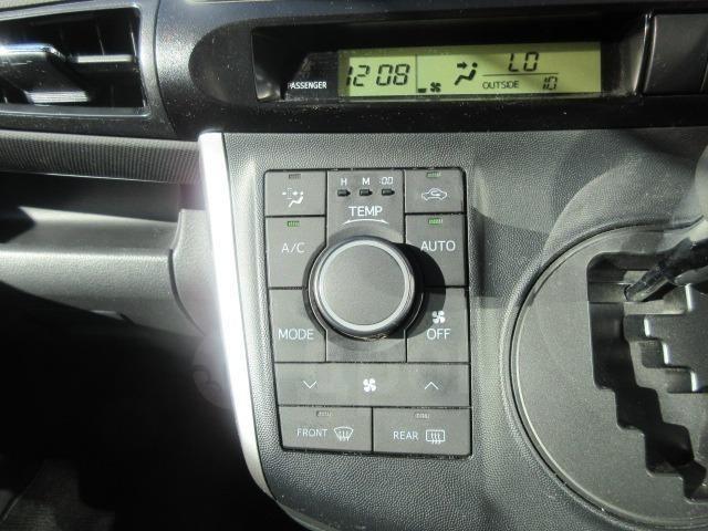 Toyota Wish II рестайлинг, 2017 год, 896 754 рублей, 14 фотография