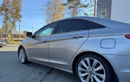 Hyundai Sonata VI, 2012 год, 1 195 000 рублей, 10 фотография