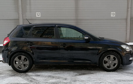 KIA cee'd I рестайлинг, 2011 год, 689 000 рублей, 4 фотография