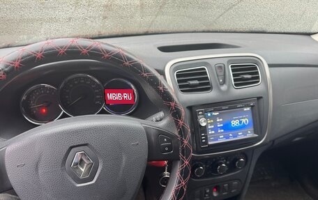 Renault Sandero II рестайлинг, 2016 год, 950 000 рублей, 1 фотография