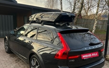 Volvo V90 Cross Country I рестайлинг, 2019 год, 3 450 000 рублей, 4 фотография