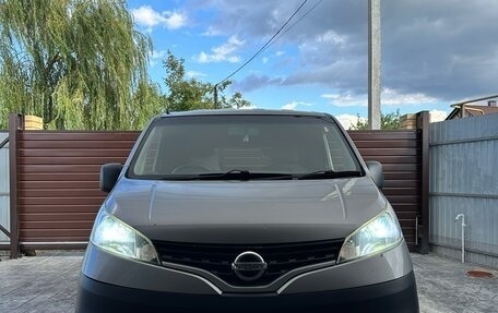 Nissan NV200, 2011 год, 985 000 рублей, 2 фотография