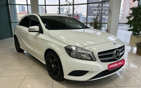 Mercedes-Benz A-Класс, 2013 год, 1 190 000 рублей, 3 фотография