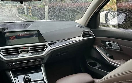 BMW 3 серия, 2022 год, 2 898 083 рублей, 21 фотография