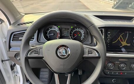 Skoda Kamiq I, 2022 год, 1 805 000 рублей, 7 фотография