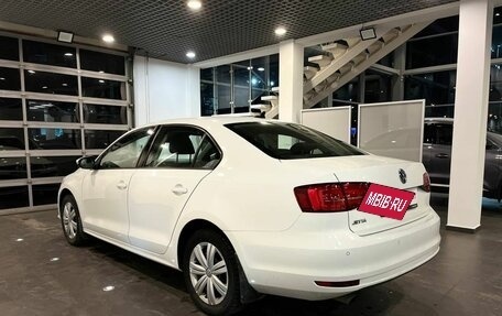 Volkswagen Jetta VI, 2018 год, 1 560 000 рублей, 5 фотография