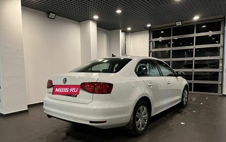 Volkswagen Jetta VI, 2018 год, 1 560 000 рублей, 3 фотография