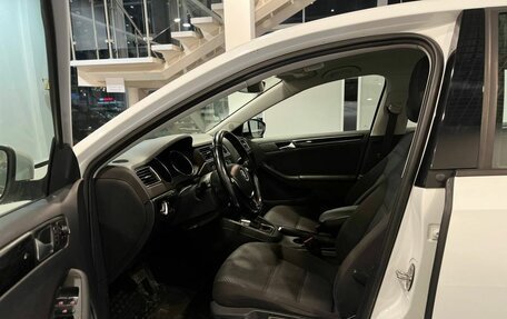 Volkswagen Jetta VI, 2018 год, 1 560 000 рублей, 16 фотография