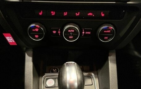 Volkswagen Jetta VI, 2018 год, 1 560 000 рублей, 15 фотография