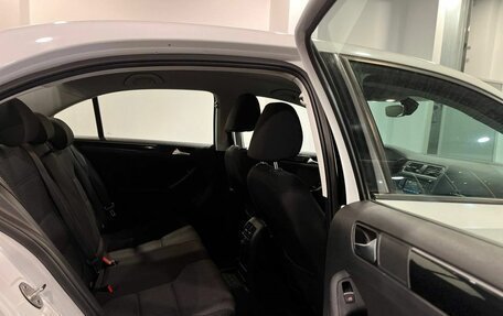 Volkswagen Jetta VI, 2018 год, 1 560 000 рублей, 24 фотография