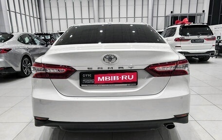 Toyota Camry, 2019 год, 3 150 000 рублей, 7 фотография