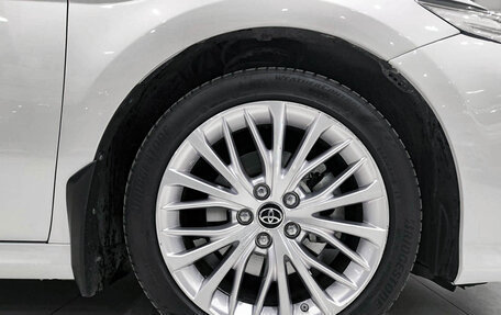 Toyota Camry, 2019 год, 3 150 000 рублей, 22 фотография