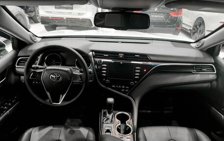 Toyota Camry, 2019 год, 3 150 000 рублей, 17 фотография