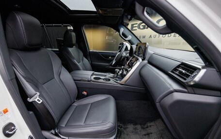 Lexus LX, 2025 год, 19 700 000 рублей, 16 фотография