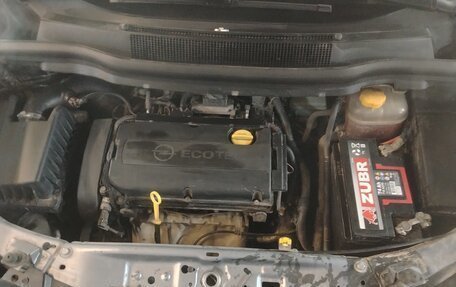 Opel Zafira B, 2011 год, 650 000 рублей, 19 фотография