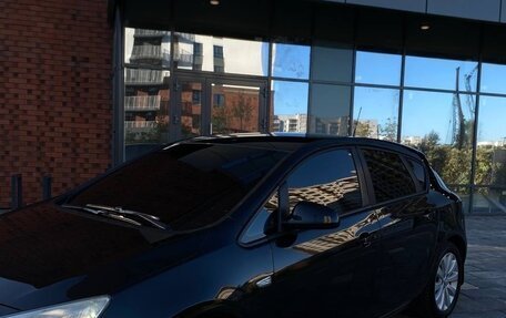 Opel Astra J, 2011 год, 680 000 рублей, 3 фотография