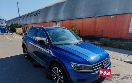 Volkswagen Tiguan II, 2019 год, 2 050 000 рублей, 17 фотография